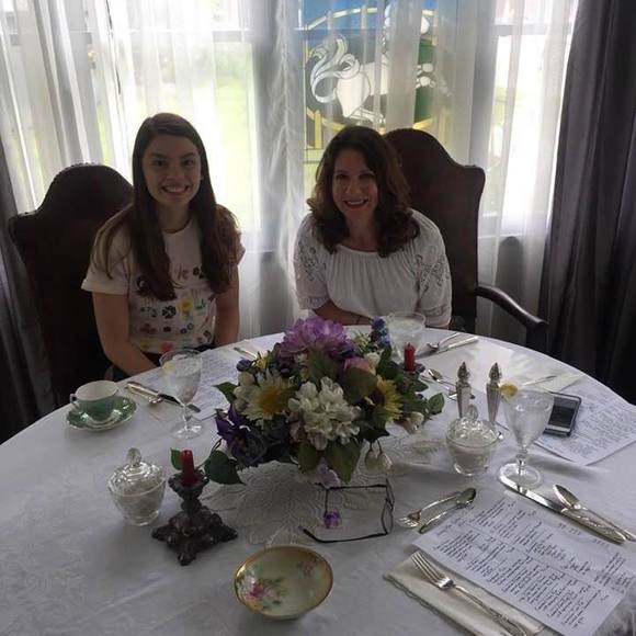 Meet your Posher, Tracy - Picture 1 of 1